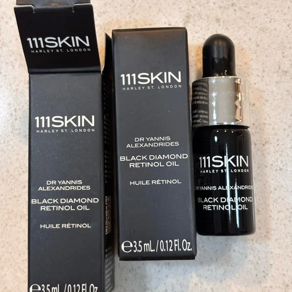 111SKIN Black Diamond Retinol Oil with Silver Cap- for one bottle - Picture 2 of 4